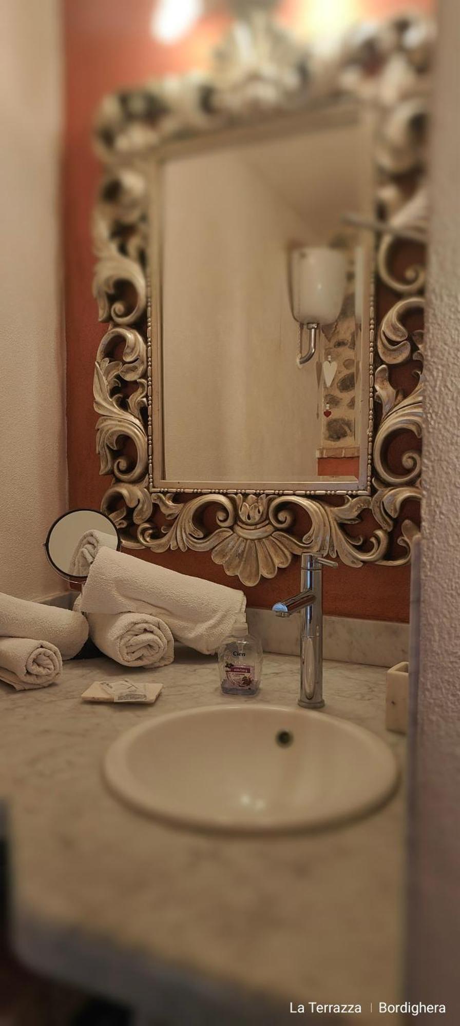 Bed and Breakfast La Terrazza à Bordighera Extérieur photo